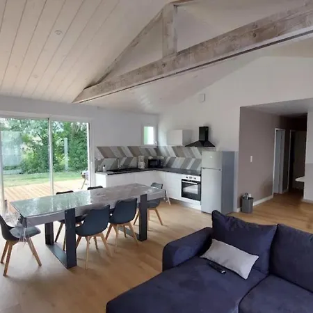 Prázdninový dům Maison Au Porte De L'ile D'yeu